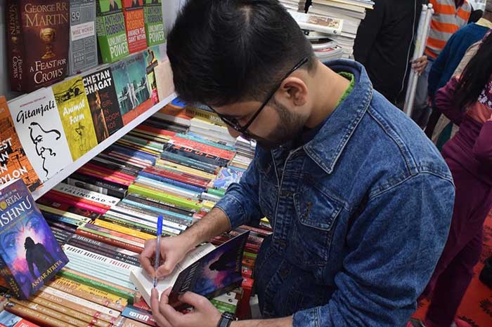 Antar Atreya signed copies of his book at World Book Fair, 2020